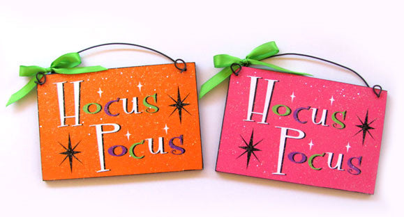 Hocus Pocus mini Halloween sign.