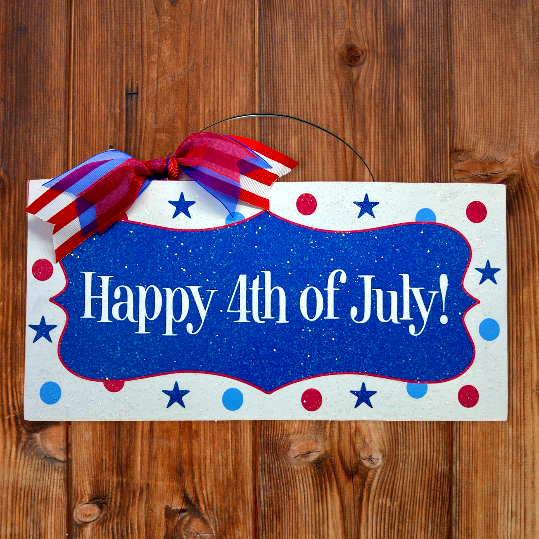 Happy 4th of July sign. Polka dot stars.