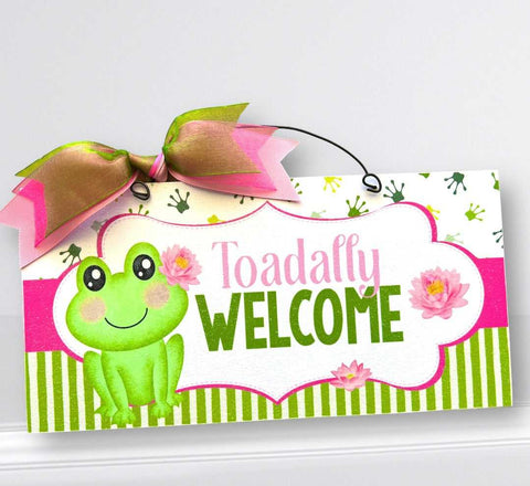 Toadally Welcome Frog sign. Wood or metal option.