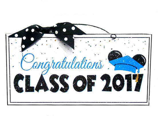 Congrats Grad sign. Custom year.