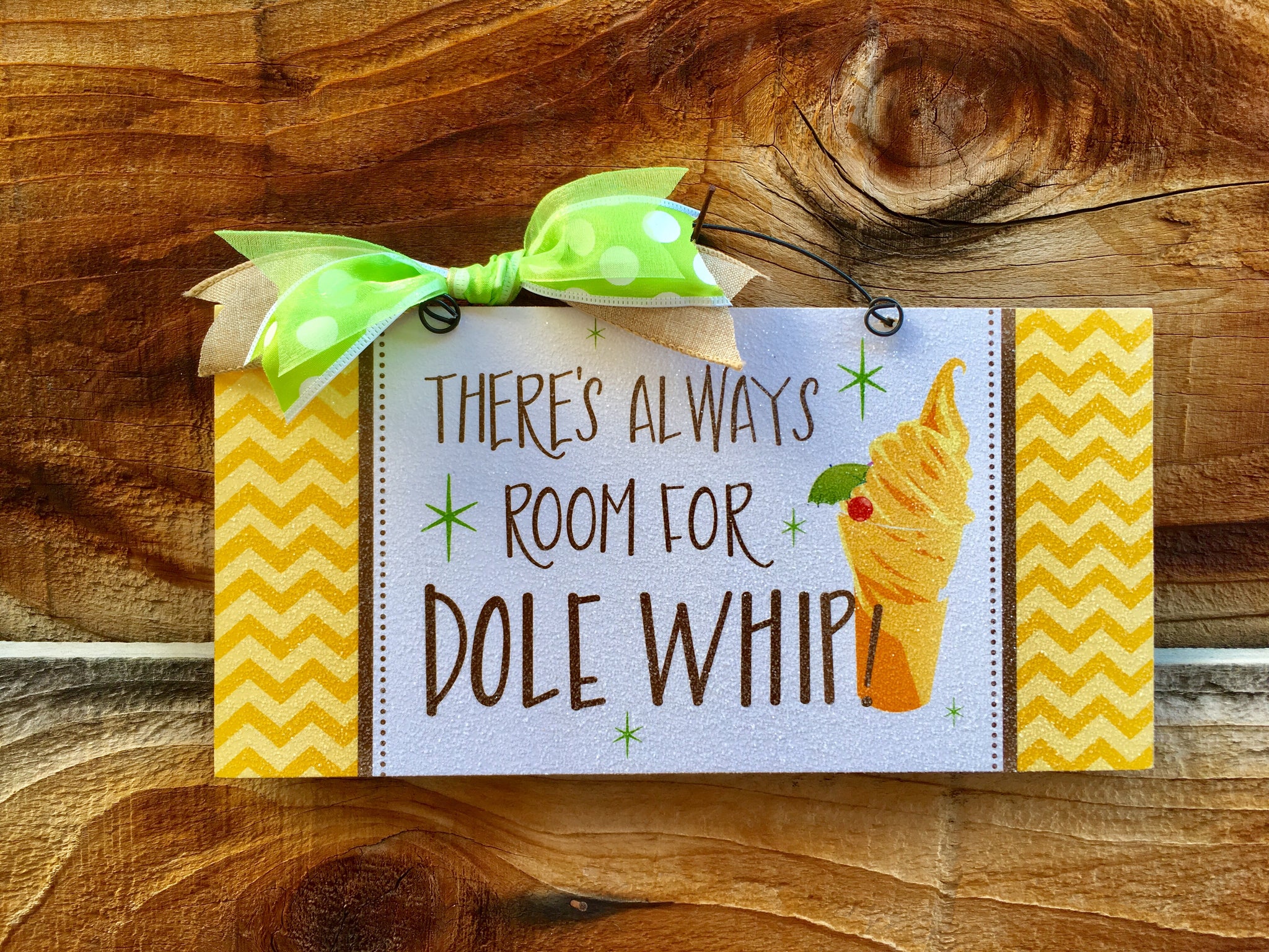 Dole Whip sign.