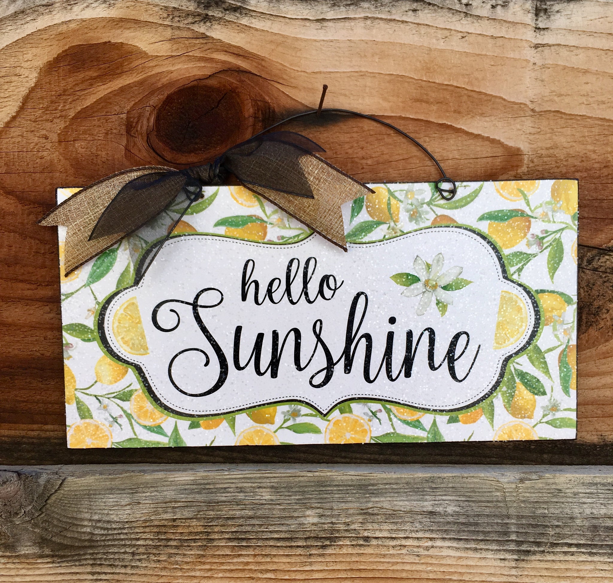 Hello Sunshine lemon sign. Welcome option.